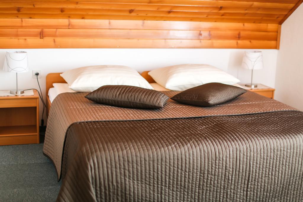 Vila Romana Kranjska Gora Rum bild